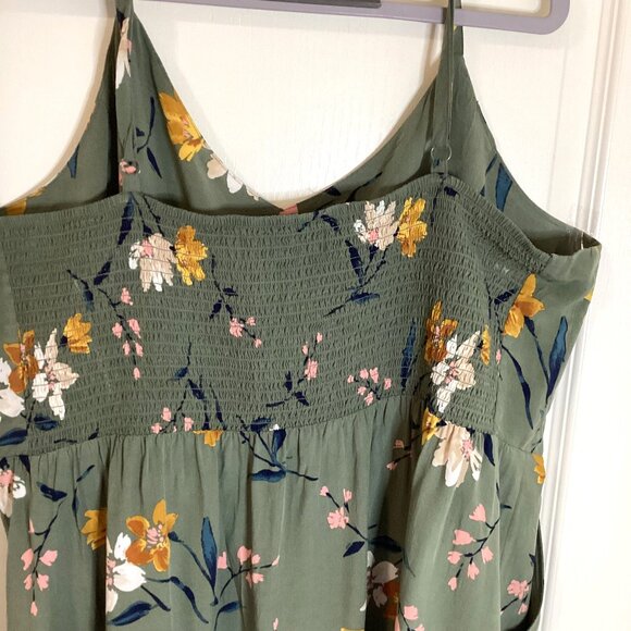 Old Navy Cami Women's Green Floral Dress Size XXL Adjustable Straps Smocking - Picture 7 of 10